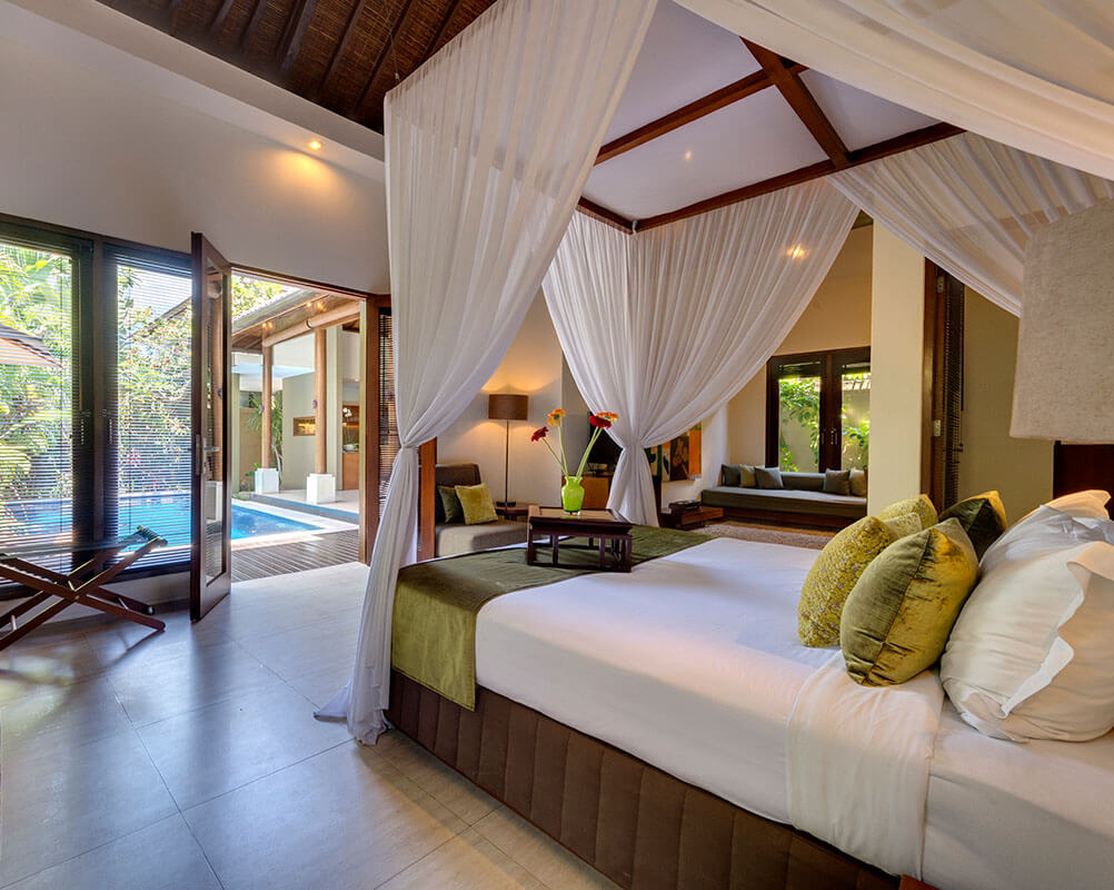 Lakshmi Villas - Solo - Master bedroom