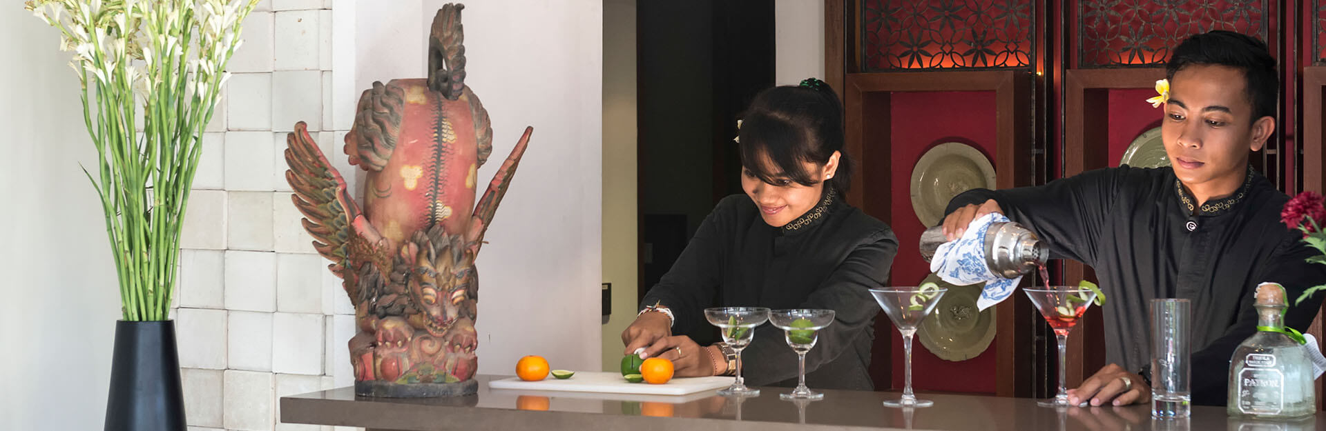 Des Indes II - Ultimate service